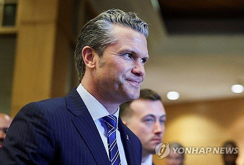 아세안 국방장관회의에 참석한 헤그세스 미 국방장관 (출처=연합뉴스)