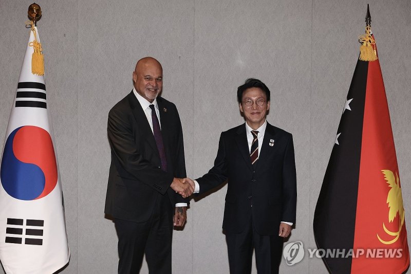 김민석 국무총리, 파푸아뉴기니 부총리 면담 (출처=연합뉴스)