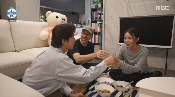 박천휴 작가, 윌 애런슨·박진주 집들이 초대…서울 집 공개