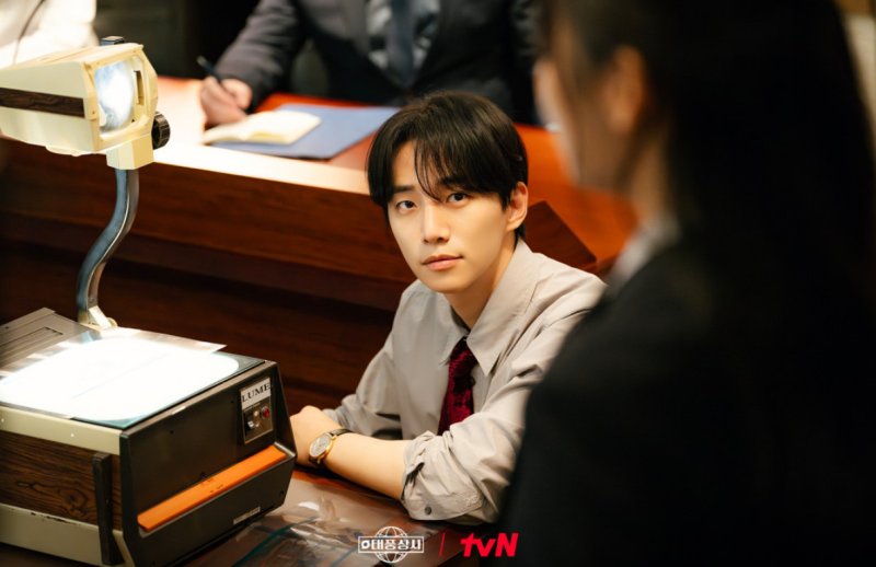 이준호가 그린 IMF 세대 생존기…'태풍상사' 2025년에 전한 희망 [N초점]