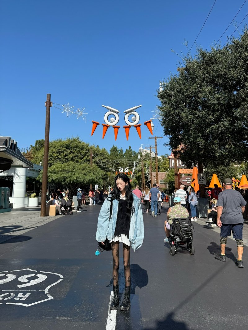 '41kg' 최준희, 인형 같은 미모에 스키니 몸매 "왼쪽 얼굴 사수"