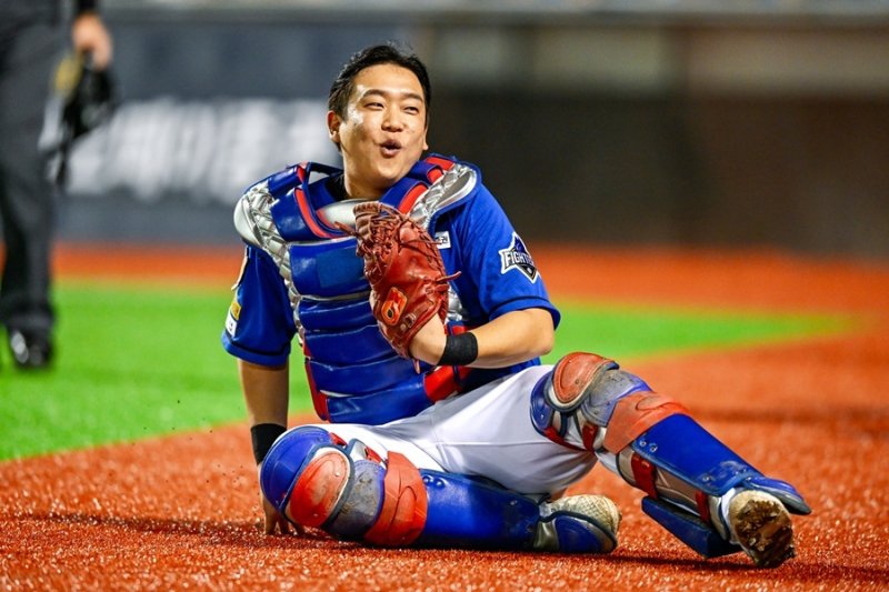 김성근·염종석 2연속 맞대결…'불꽃vs대학야구 올스타' 2일 생중계