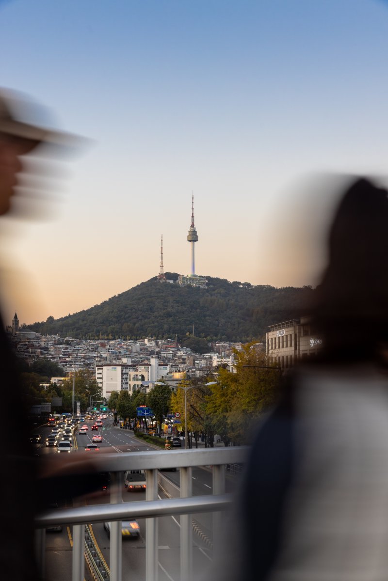 녹사평역 육교(서울관광재단 제공)