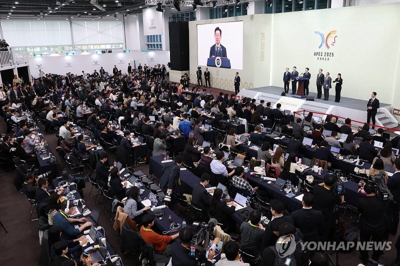이재명 대통령 APEC 정상회의 기자회견 (출처=연합뉴스)