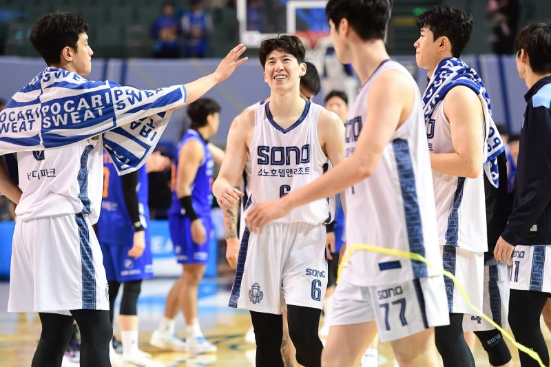 승리에 기뻐하는 소노의 에이스 이정현 (출처=연합뉴스)