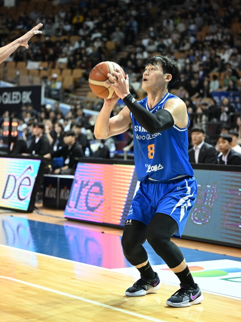 3점 던지는 삼성 최현민 (출처=연합뉴스)