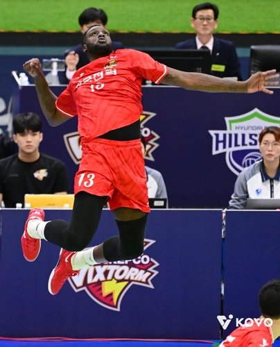 스파이크하는 한국전력의 베논 (출처=연합뉴스)