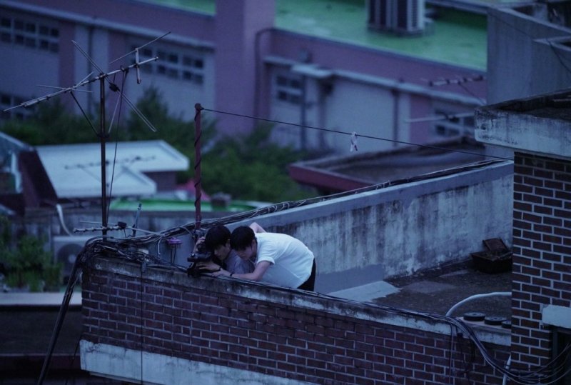 2000년생 동갑내기 포크듀오 산만한시선 "우리 아이돌은 김민기"