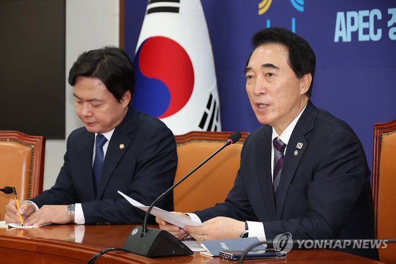 박수현 수석대변인 기자간담회 (출처=연합뉴스)