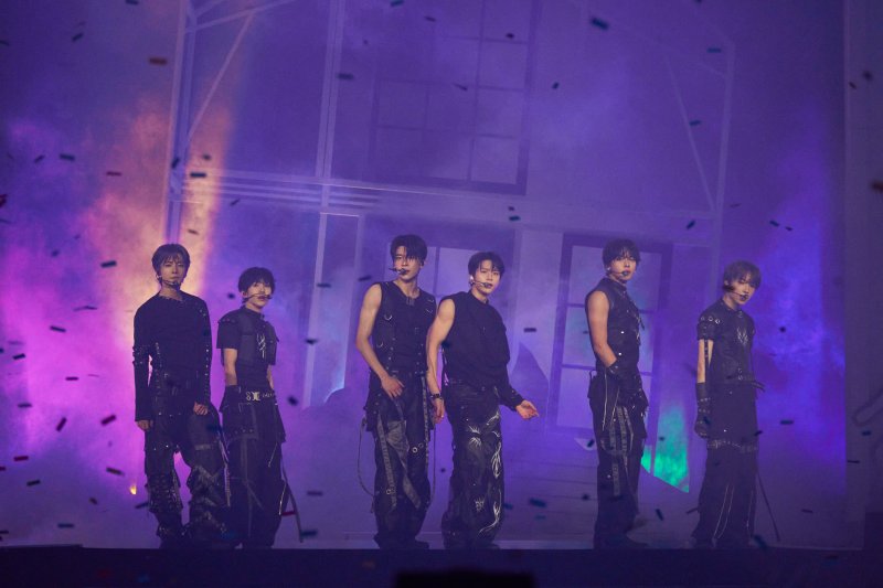 NCT 변주·SM 변곡…엔시티 위시, 보이그룹 청량 변증법