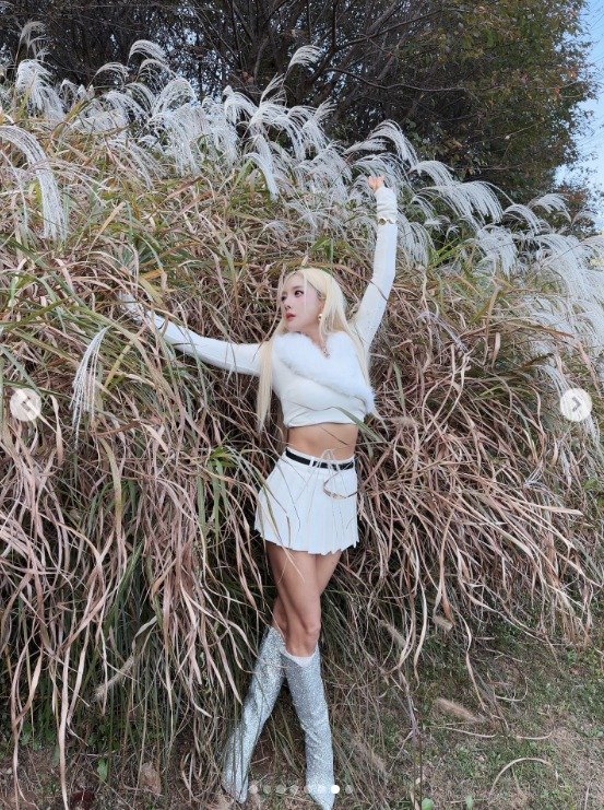 45세 바다, 금발·미니스커트로 여전한 아이돌 비주얼 [N샷]