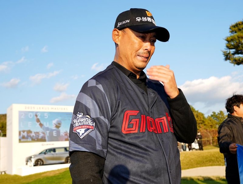 우승 후 눈물 흘리는 김재호 (출처=연합뉴스)