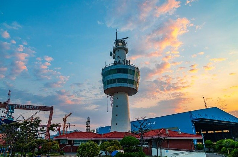 울산 동구에 위치한 화암추등대.(울산지방해양수산청 제공. 재판매 및 DB금지)/뉴스1