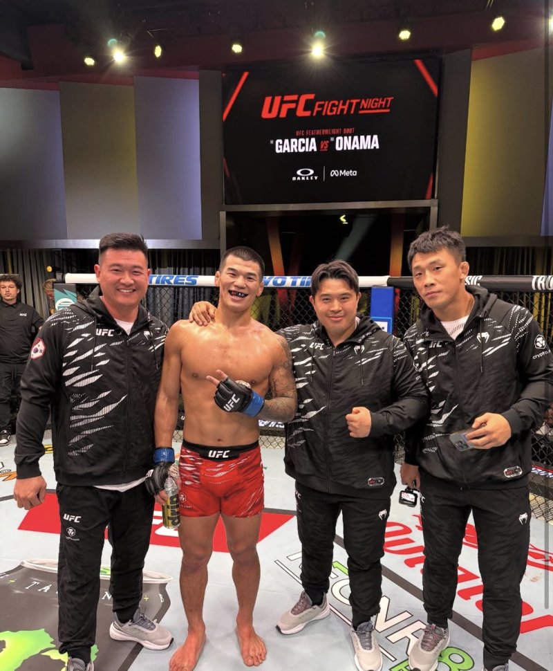 [뉴시스] '코리아 타이슨'이라 불리는 고석현이 UFC에서 압도적 승리를 거둔 후 소감을 전했다. (사진=고석현 SNS 캡처) 2025.11.3 *재판매 및 DB금지 *재판매 및 DB 금지