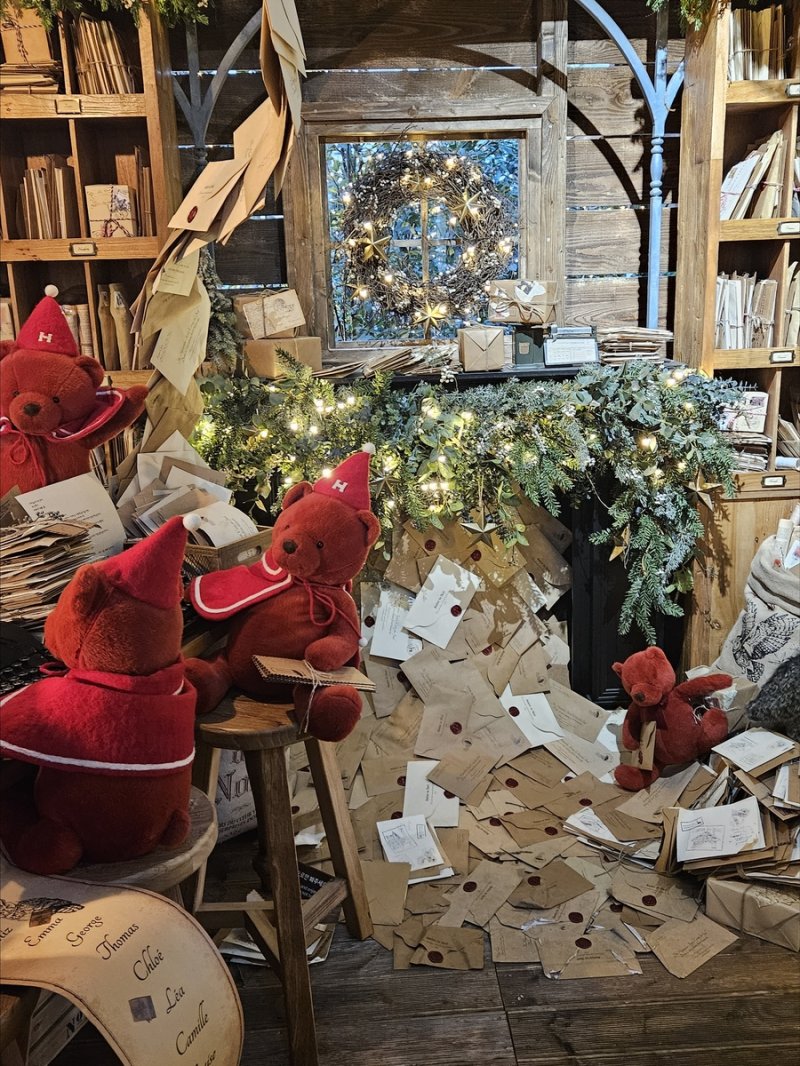 편지 공방 (출처=연합뉴스)