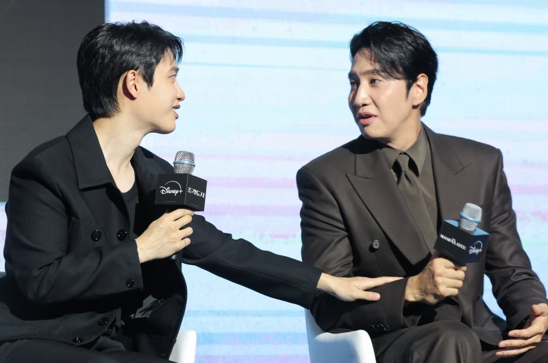 도경수 이광수, 동생들 힘들게 하는 형…작품에선 많이 배워[N현장]