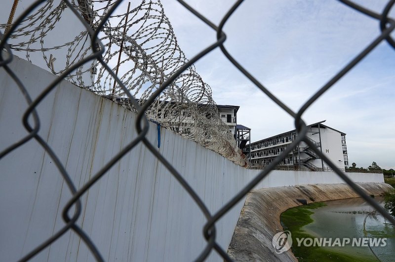 철옹성같은 캄보디아 범죄단지 (출처=연합뉴스)