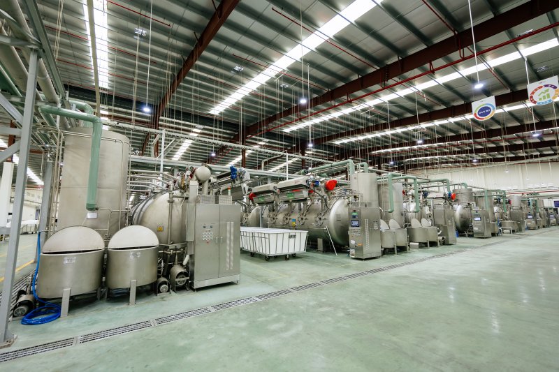 베트남 C&T VINA 3공장의 친환경 염색기.(사진=한세예스24홀딩스 제공) *재판매 및 DB 금지