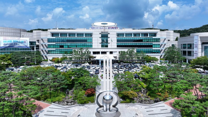 [화성=뉴시스]화성시청 전경.(사진=뉴시스DB.)photo@newsis.com *재판매 및 DB 금지