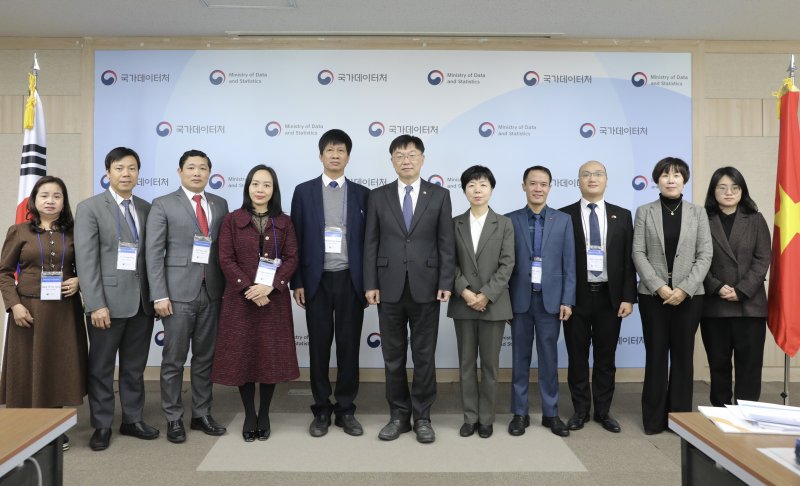 [세종=뉴시스] 국가데이터처(전 통계청)는 3일부터 닷새간 대전에서 베트남 통계청과 통계협력 양자회의를 개최한다고 밝혔다. (사진=데이터처 제공) 2025.11.03. photo@newsis.com *재판매 및 DB 금지