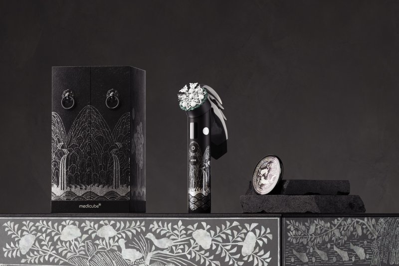 부스터 프로 일월오봉도 에디션 (에이피알 제공)