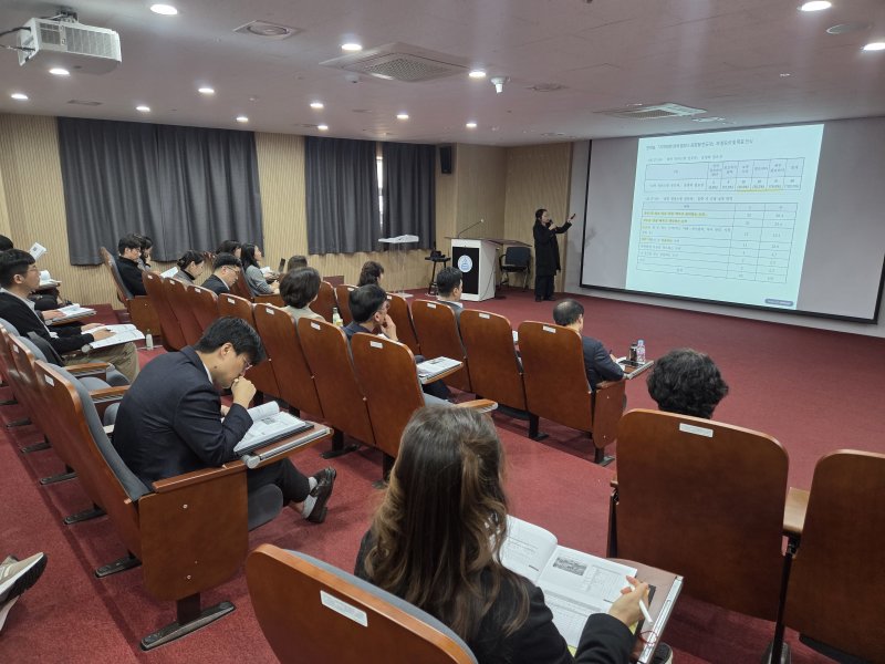 캠퍼스 융합형 먹튀없는 바카라사이트 아톰카지노 정책연구영역 최종보고회.(충북먹튀없는 바카라사이트 아톰카지노청 제공. 재판매 및 DB금지)뉴스1