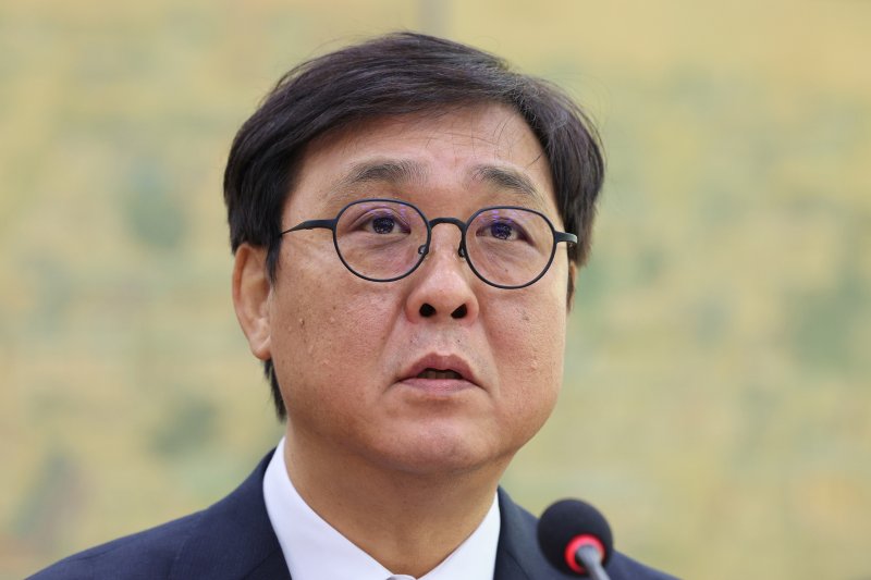 최휘영 정부대변인 겸 문화체육관광부 장관 ⓒ News1 신웅수 기자