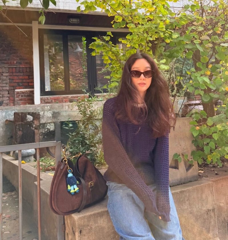 정려원 세월 비껴간 미모 "가을의 마지막"