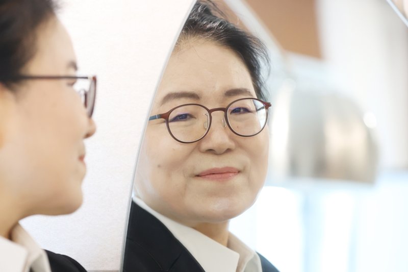 신일숙 작가, 연합뉴스와 인터뷰 (출처=연합뉴스)