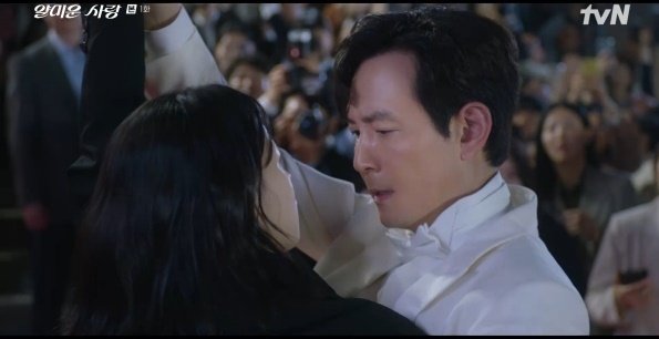 '얄미운사랑' 이정재, 임지연 탓 전국에 속옷 생중계 …5.5% 출발