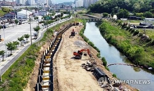 하수관로 정비 (출처=연합뉴스)