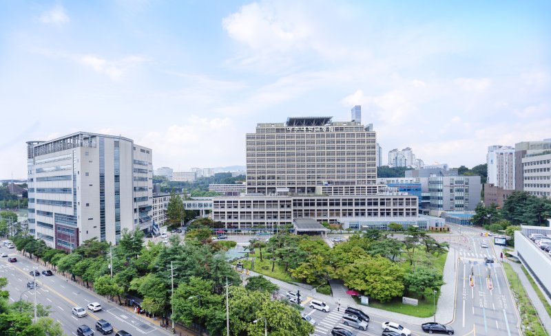 [수원=뉴시스] 아주대병원 전경. (사진=아주대의료원 제공) 2025.08.21. photo@newsis.com *재판매 및 DB 금지