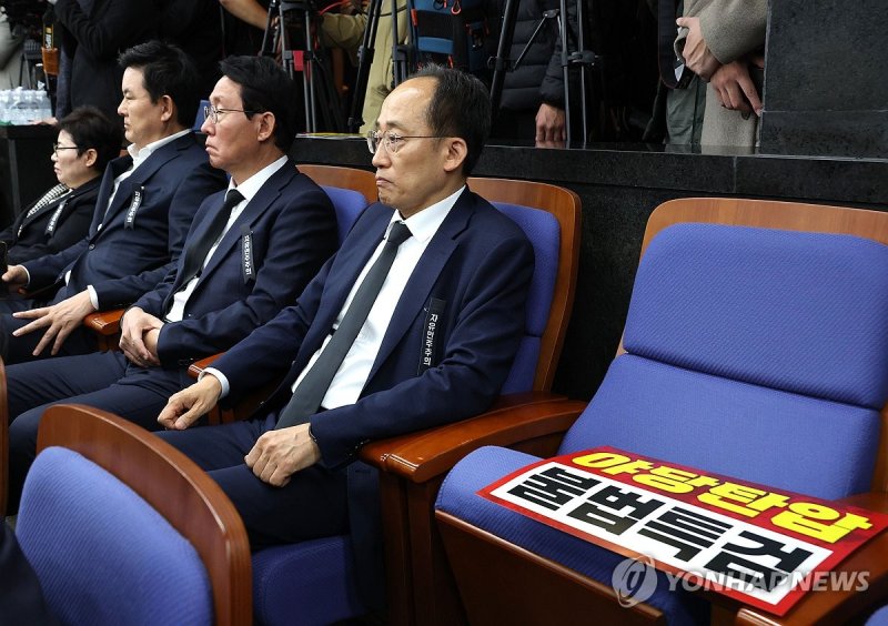 의원총회 참석한 추경호 의원 (출처=연합뉴스)