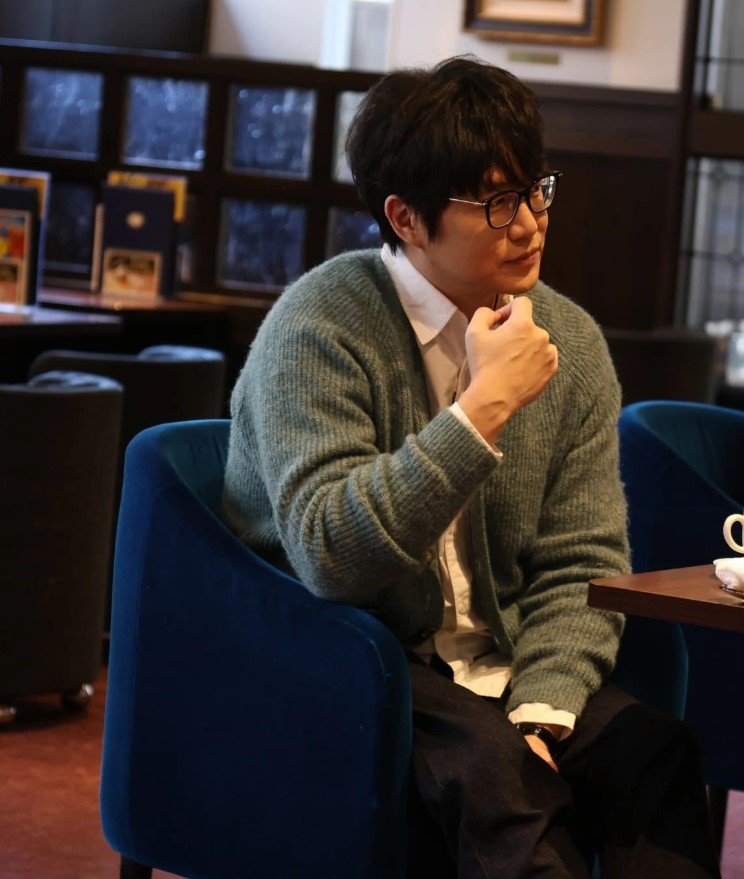 성시경, 10년 매니저 배신 충격…유튜브 잠시 쉰다