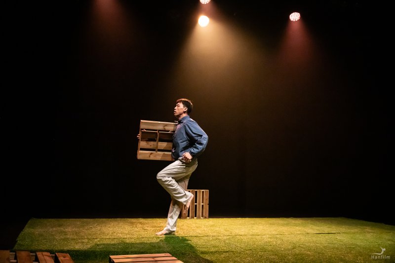 안무가 이창민의 '일지' 공연 장면. (사진=M극장 제공) *재판매 및 DB 금지