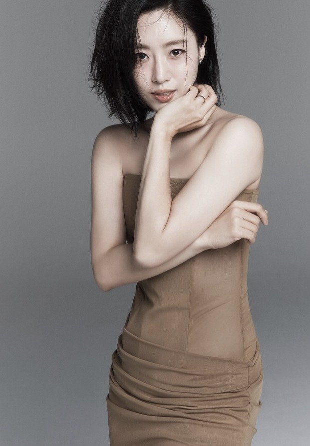 영화감독과 결혼 앞둔 티아라 함은정, 고혹적 웨딩화보 [N샷]