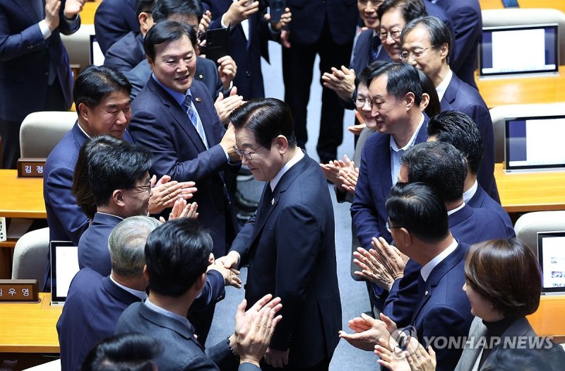 이재명 대통령, 시정연설 입장 (출처=연합뉴스)