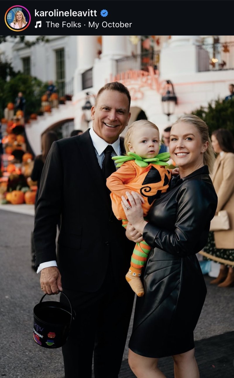 "남편 손이…" 28세 최연소 女 백악관 대변인 SNS 설왕설래