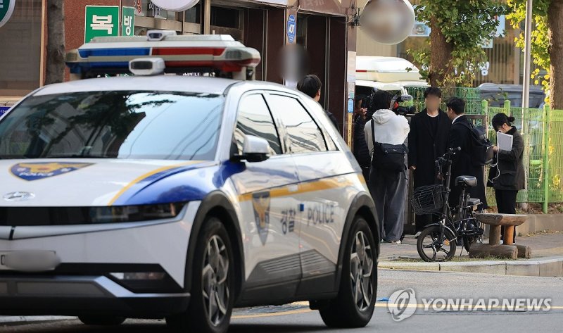 "살려주세요" 피 흘리는 女 뒤쫓던 흉기난동범 제압한 영웅들의 정체