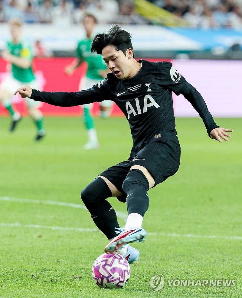 돌파시도하는 양민혁 (출처=연합뉴스)