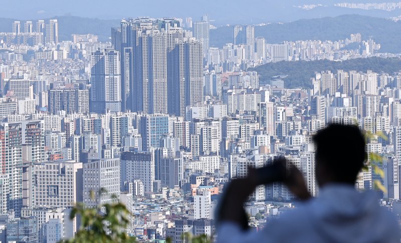서울 남산에서 바라본 아파트 단지 모습. /뉴스1 ⓒ News1 김성진 기자