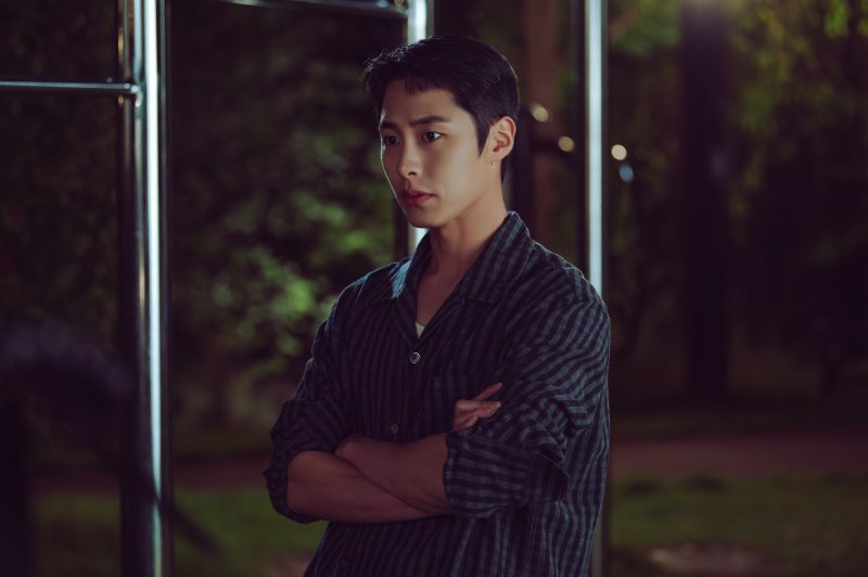 '마지막 썸머' 이재욱, 천재 건축가 변신도 성공…장르 불문 활약