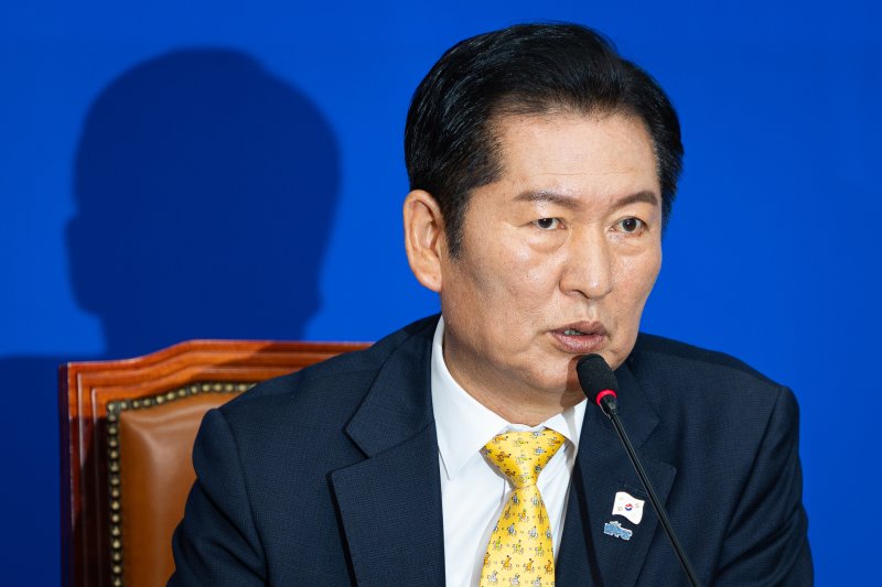 정청래 더불어민주당 대표. ⓒ News1 유승관 기자