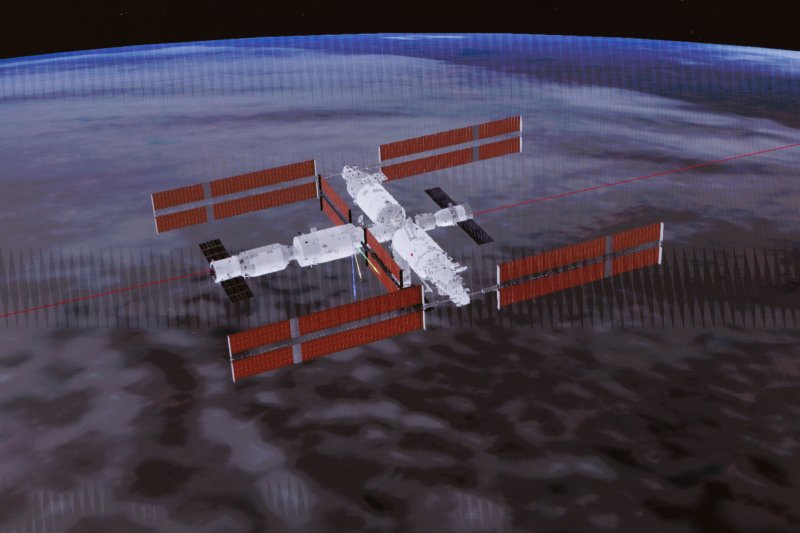 [베이징=신화/뉴시스] 지구로 귀환할 예정이었던 중국의 유인우주선 '선저우(神舟) 20호'의 귀환 일정이 연기됐다고 5일 중국 관영 신화통신이 보도했다. 사진은 지난 4월 24일 발사한 유인우주선 선저우 20호가 중국 우주정거장 톈궁과 도킹하는 모습을 보여주는 시뮬레이션 이미지. 2025.11.05