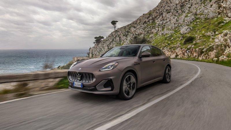 마세라티의 전기 SUV '그레칼레 폴고레'.(마세라티 제공)