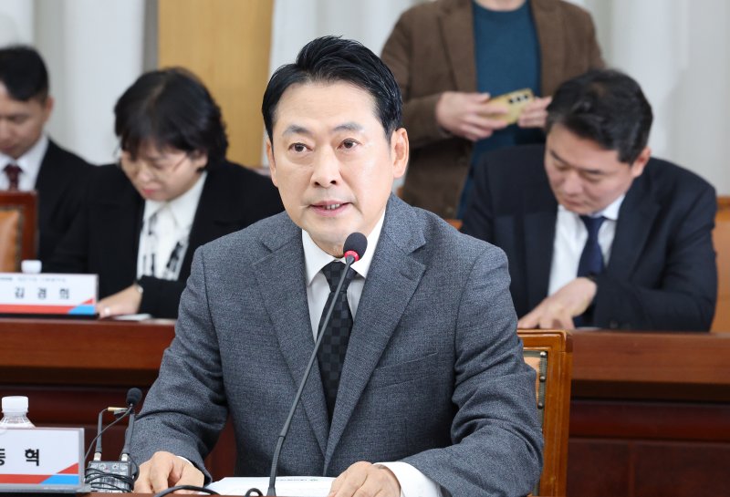 장동혁 국민의힘 대표가 5일 대전시청에서 열린 국민의힘 충청권 지역민생 예산정책협의회에 참석해 발언하고 있다. 2025.11.5/뉴스1 ⓒ News1 김기태 기자