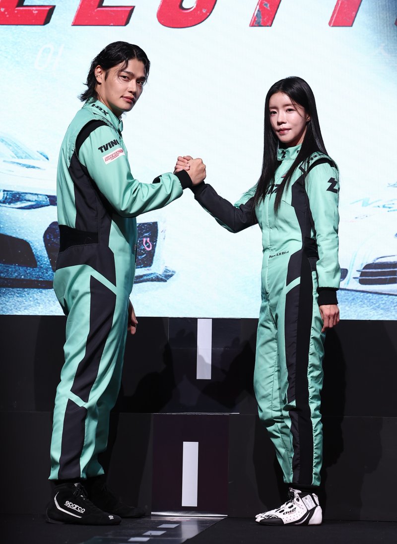 연예인, 레이서의 매니저가 되다…'슈퍼레이스' 출발(종합)