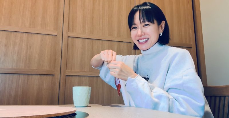 '현빈♥' 손예진, 과감한 단발 변신 후 더 상큼해진 미모 [N샷]