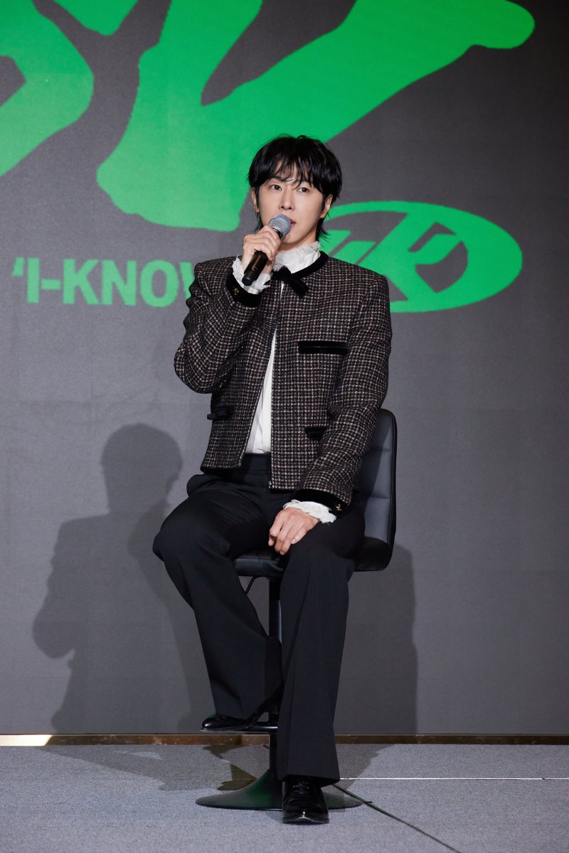 [서울=뉴시스] 유노윤호. (사진 = SM엔터테인먼트 제공) 2025.11.05. photo@newsis.com *재판매 및 DB 금지