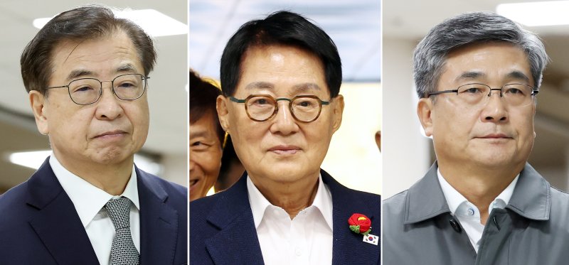 서훈 전 국가안보실장(왼쪽부터), 박지원 전 국정원장, 서욱 전 국방부 장관이 5일 오전 서울 서초구 서울중앙지방법원에서 열린 ‘서해 공무원 피격 은폐 의혹’ 결심 공판에 출석하고 있다. 2025.11.5/뉴스1 ⓒ News1 김명섭 기자